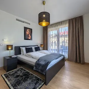 Apartmán Alibi, Vratislav